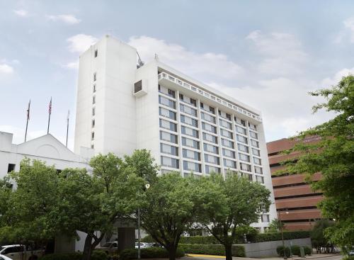 Hilton Birmingham at UAB - main image